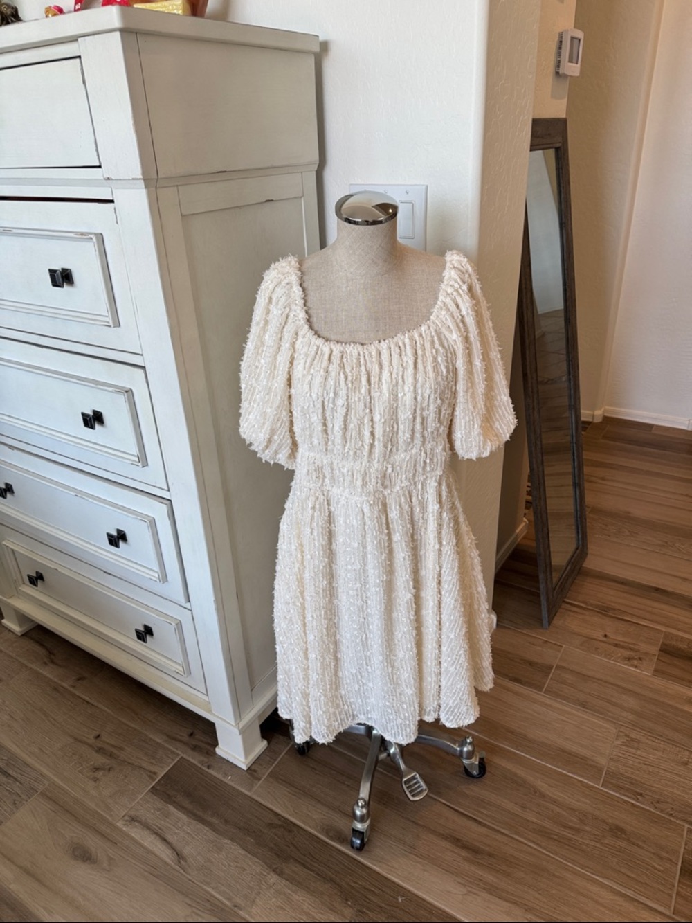 Arula 1X (A) textured dress
